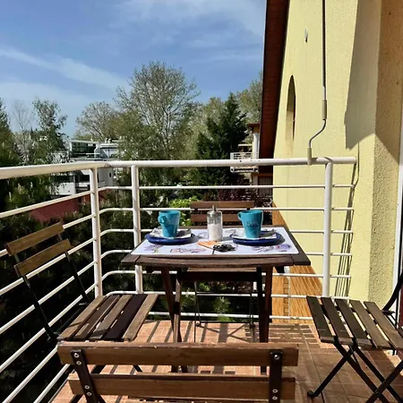 Sari Apartman Apartment